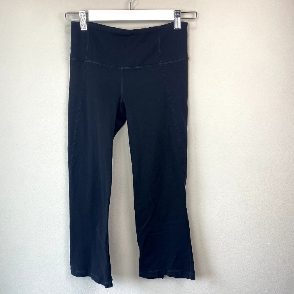 Lululemon Gather & Crow Crop Black 4